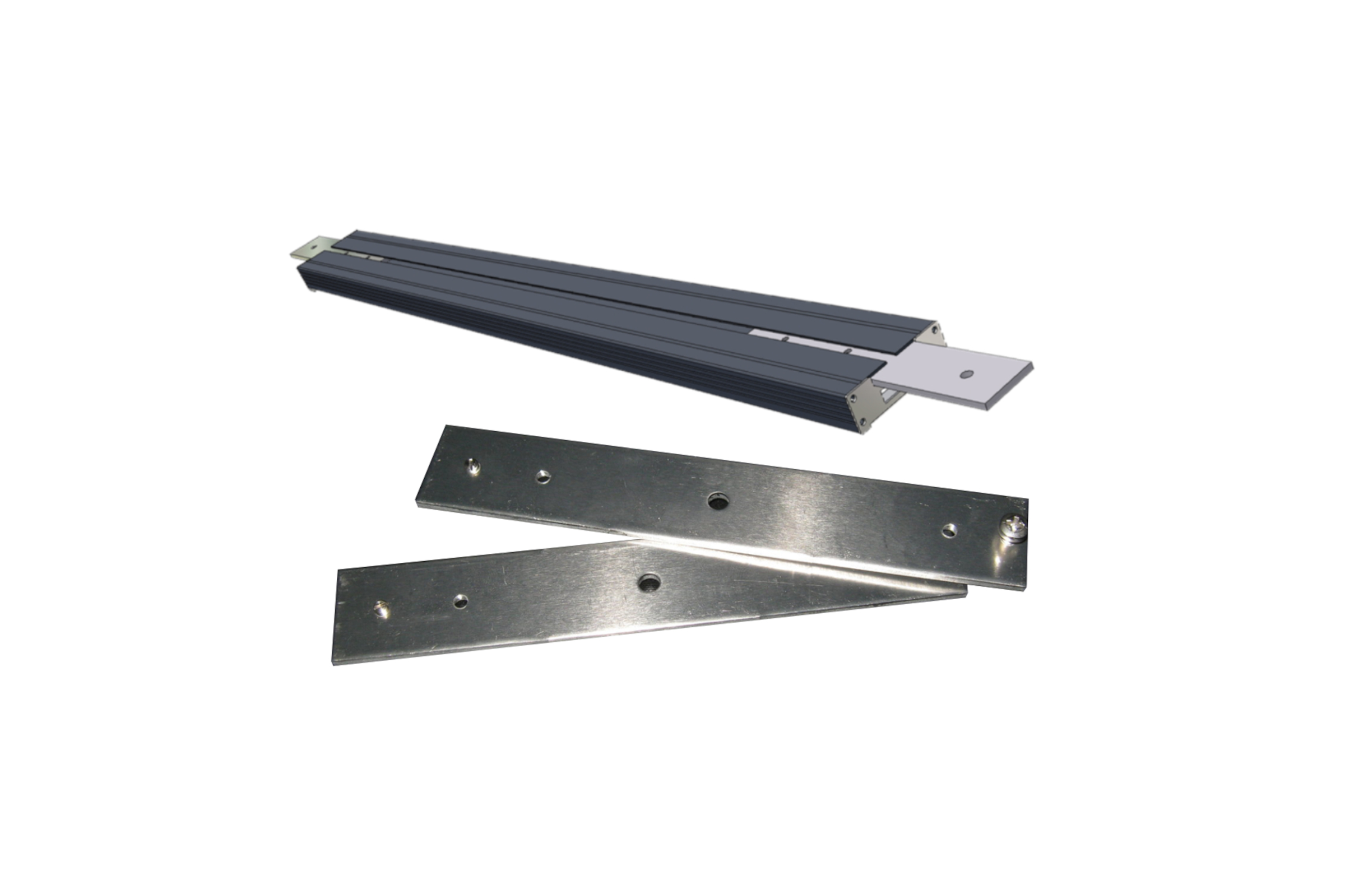 Aluminiumprofil mit zwei Befestigungsblechen